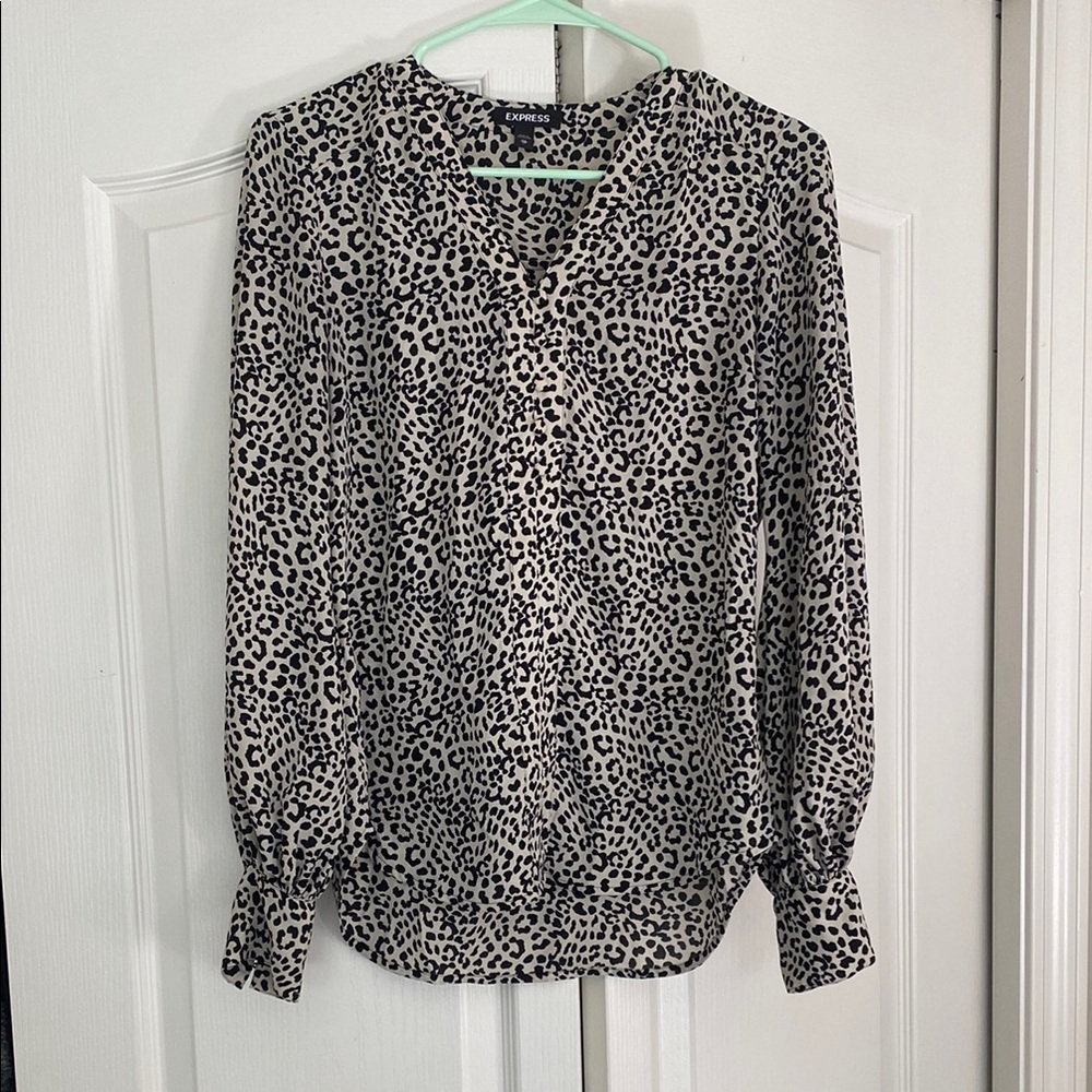 Express Animal Print Blouse EUC with button detailing